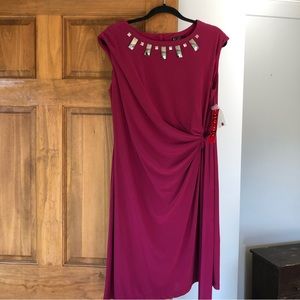 NWT - R & K Originals, Size L , Pretty Berry Color